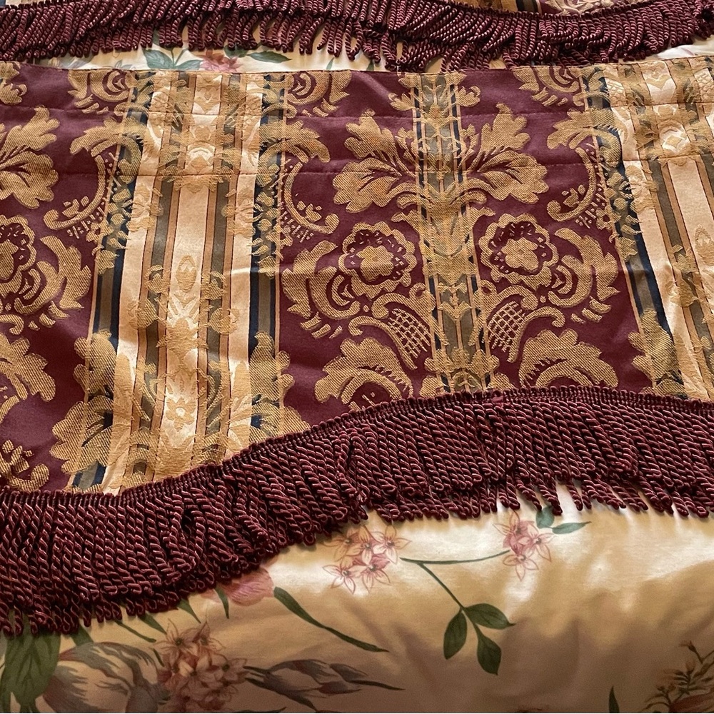 COPY - Multicolor burgundy tan window valance. Frills at the bottom.